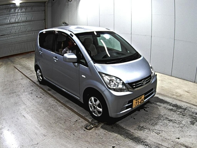 DAIHATSU MOVE 2009