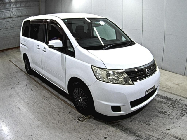 NISSAN SERENA 2009