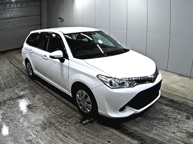 TOYOTA COROLLA FIELDER 2016