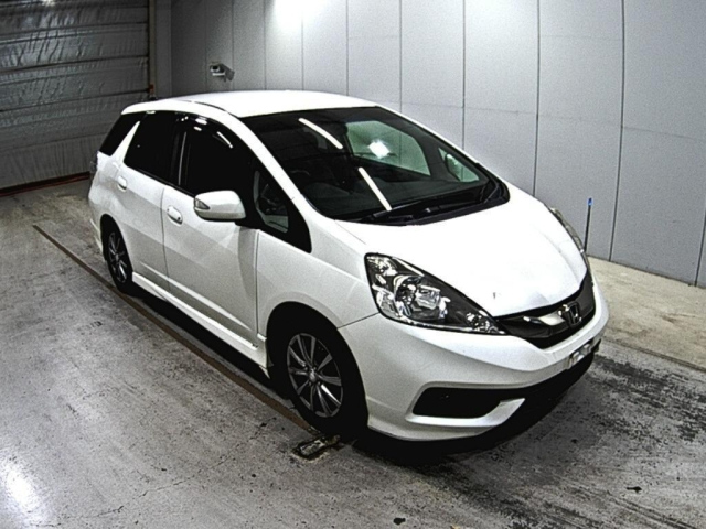 HONDA FIT SHUTTLE 2014