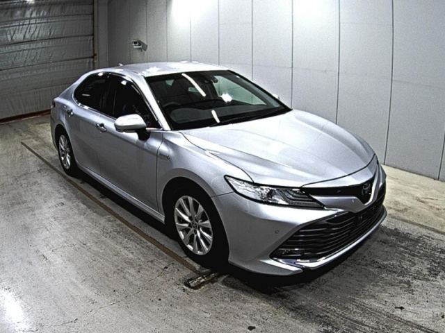 TOYOTA CAMRY 2020