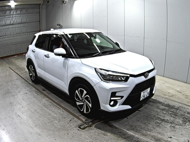 TOYOTA RAIZE 2021