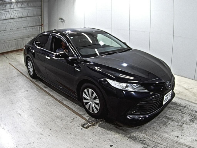 TOYOTA CAMRY