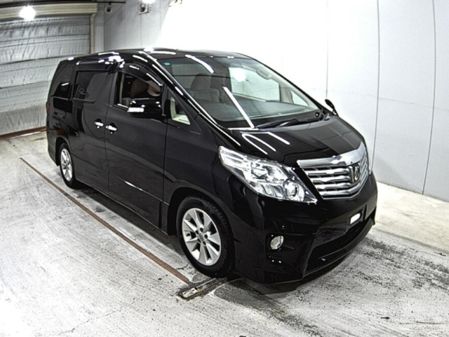 TOYOTA ALPHARD 2009