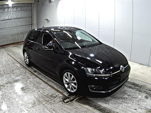 VOLKSWAGEN GOLF 2014