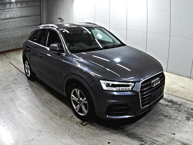 AUDI Q3 2016