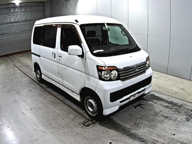 DAIHATSU ATRAI WAGON 2010