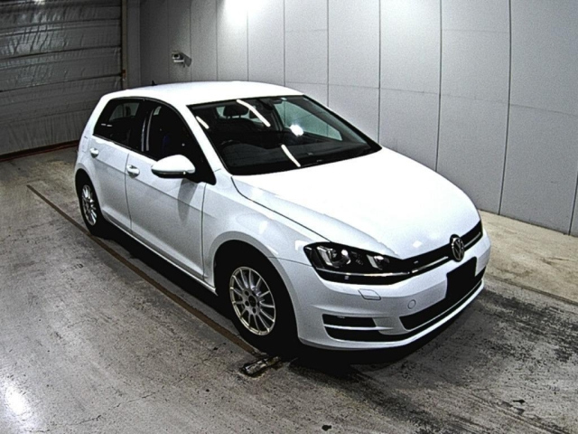 VOLKSWAGEN GOLF 2016