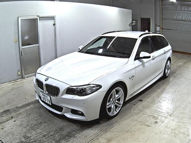 BMW 5 SERIES 2015