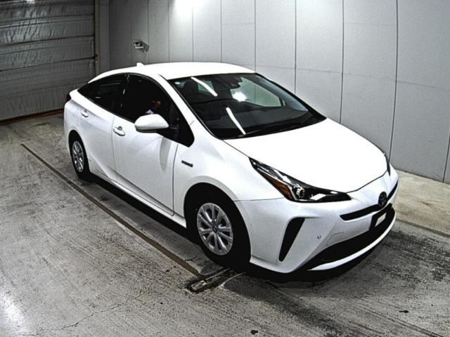 TOYOTA PRIUS 2019