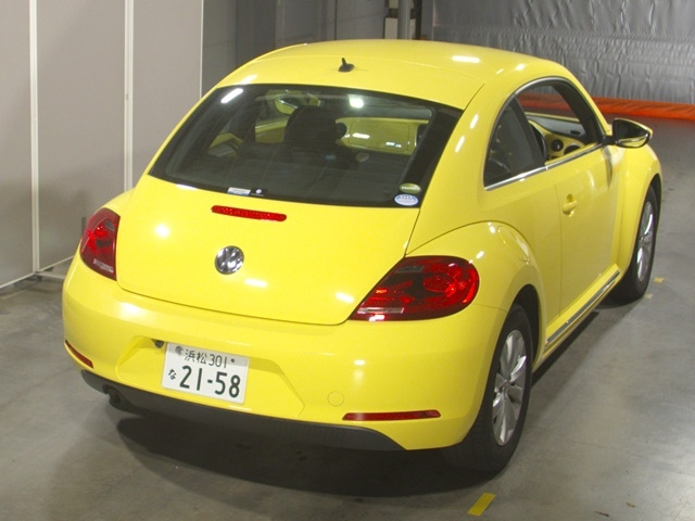 VOLKSWAGEN THE BEETLE 2014