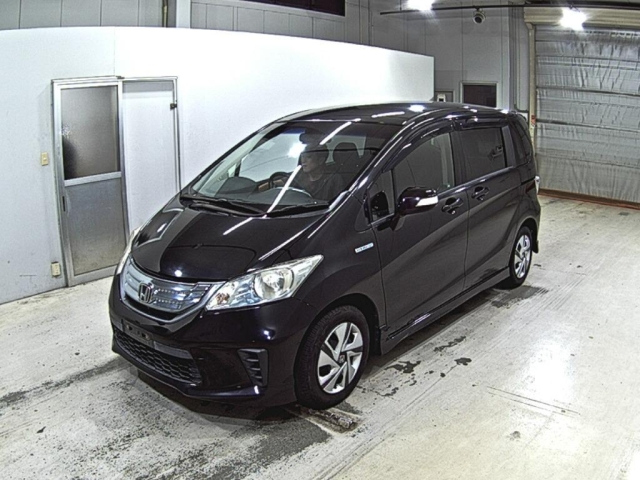 HONDA FREED 2012