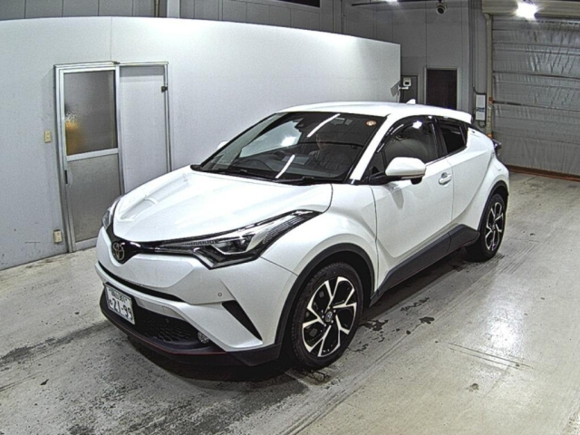 TOYOTA C-HR 2018