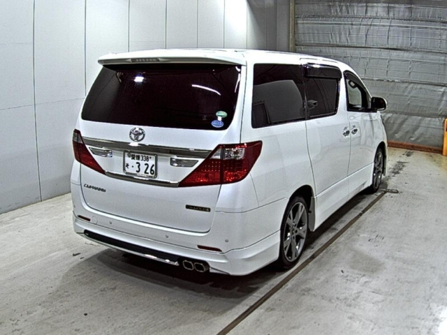 TOYOTA ALPHARD 2014