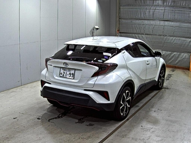 TOYOTA C-HR 2018