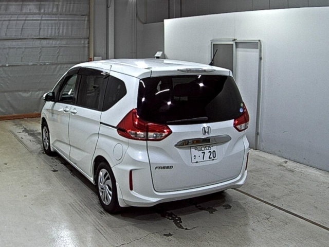 HONDA FREED 2019