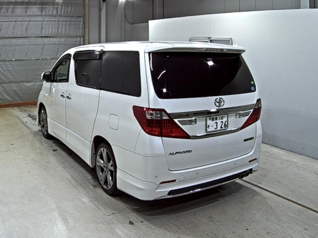 TOYOTA ALPHARD 2014