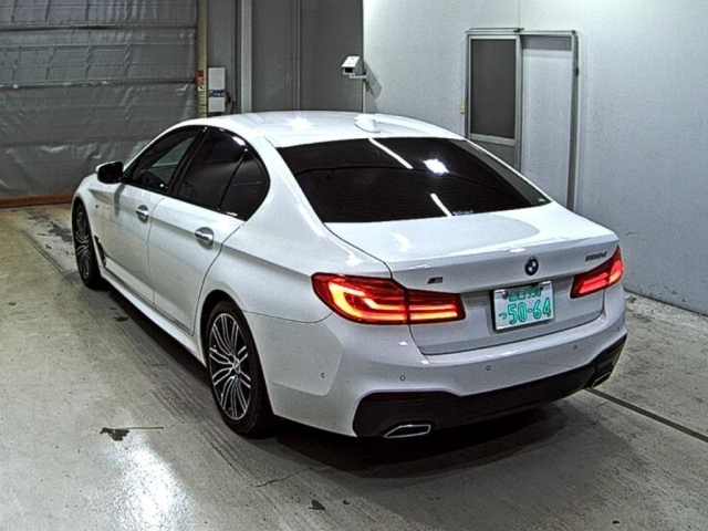 BMW 5 SERIES 2018