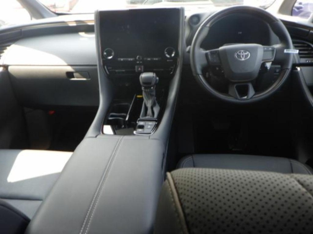 TOYOTA ALPHARD 2025