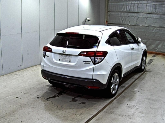 HONDA VEZEL 2015