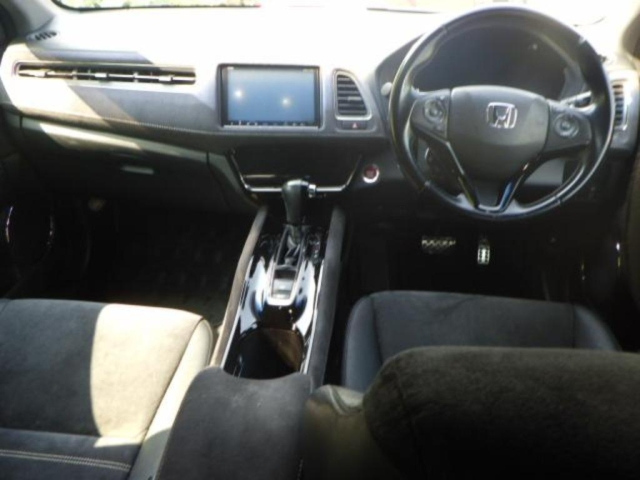 HONDA VEZEL 2017