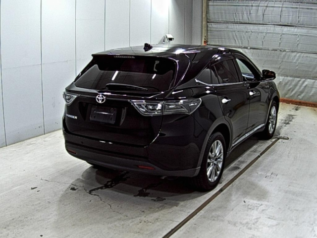 TOYOTA HARRIER 2016