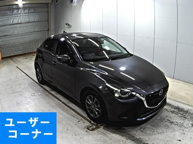 MAZDA DEMIO 2017