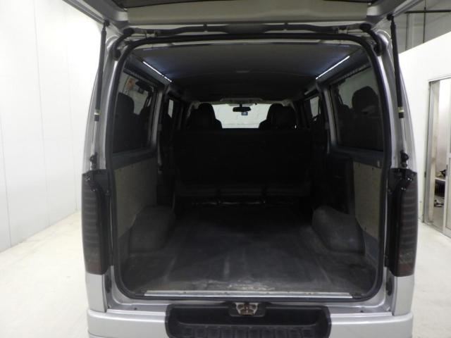 TOYOTA REGIUS ACE VAN 2012