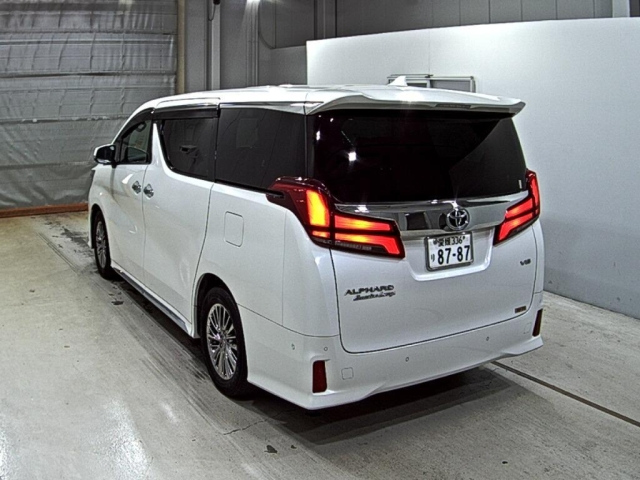 TOYOTA ALPHARD 2020