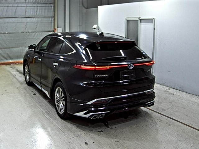 TOYOTA HARRIER 2020
