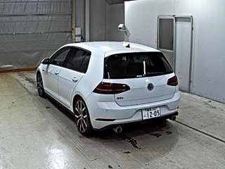Заказать VOLKSWAGEN GOLF