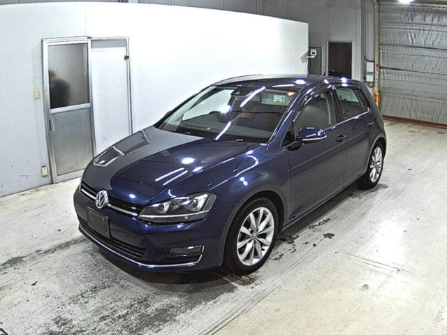 VOLKSWAGEN GOLF 2014