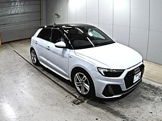 Заказать AUDI A1