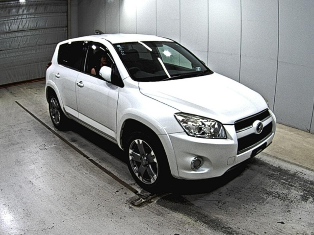 TOYOTA RAV4 2013