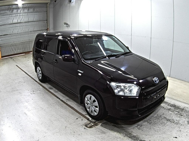 TOYOTA PROBOX 2020