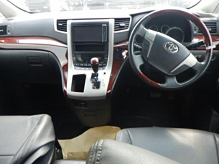 TOYOTA ALPHARD 2010