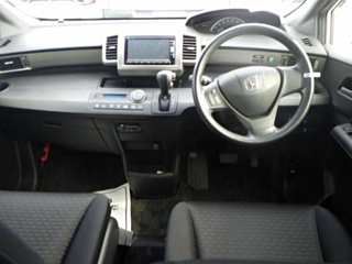 HONDA FREED 2015