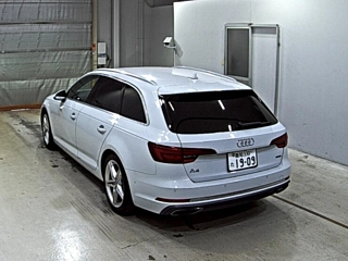 Заказать AUDI A4