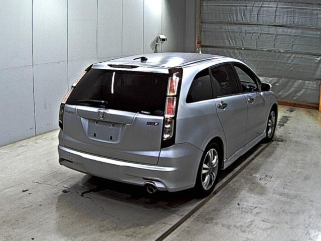HONDA STREAM 2012