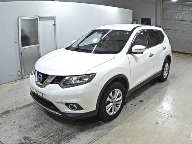 NISSAN X-TRAIL 2015