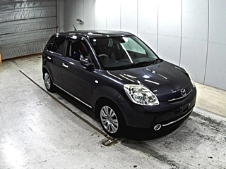 Заказать MAZDA VERISA