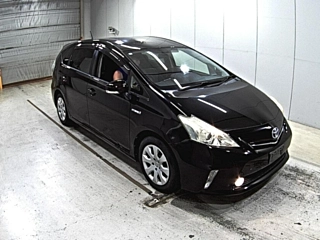 Заказать TOYOTA PRIUS ALPHA