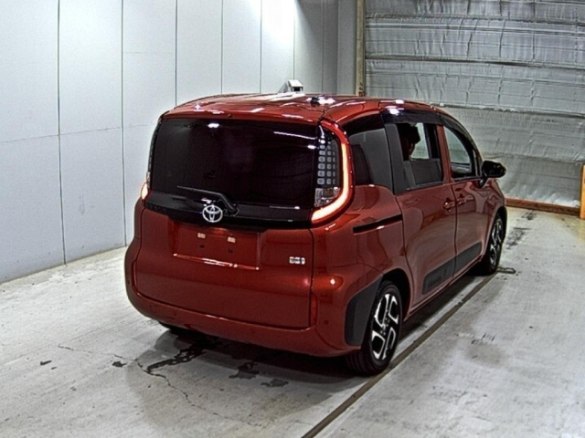 TOYOTA SIENTA 2023