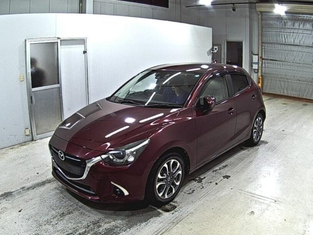 MAZDA DEMIO 2017