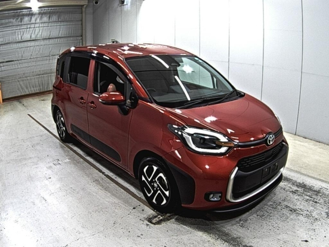 TOYOTA SIENTA 2023