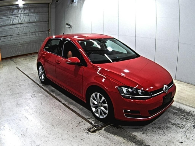 VOLKSWAGEN GOLF 2014