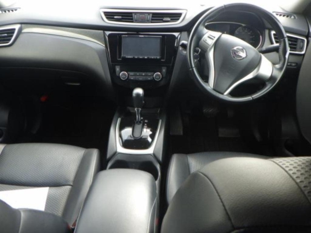 NISSAN X-TRAIL 2016