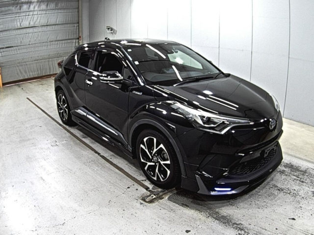 TOYOTA C-HR 2019
