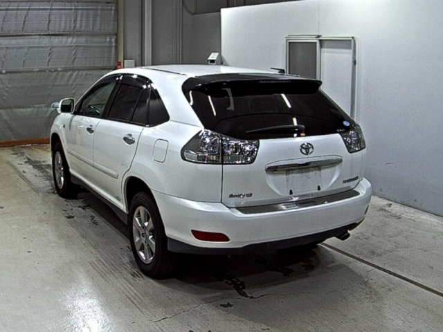 TOYOTA HARRIER 2012