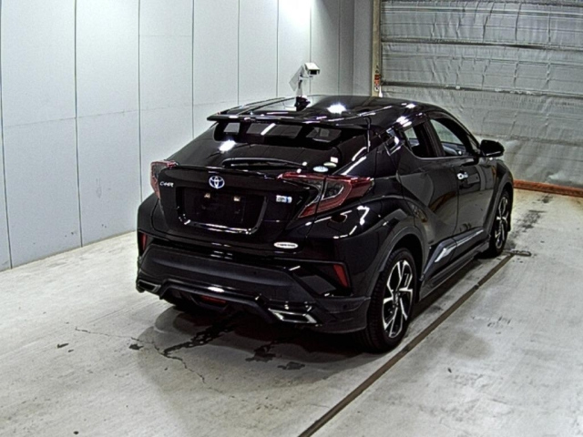 TOYOTA C-HR 2019